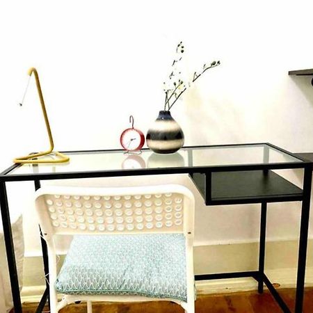 Romantic Chiado 7 -Private Small Single Room With No Outside Window Лиссабон Экстерьер фото